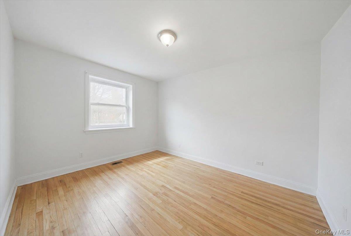 6692 Selfridge Street Unit: 4F