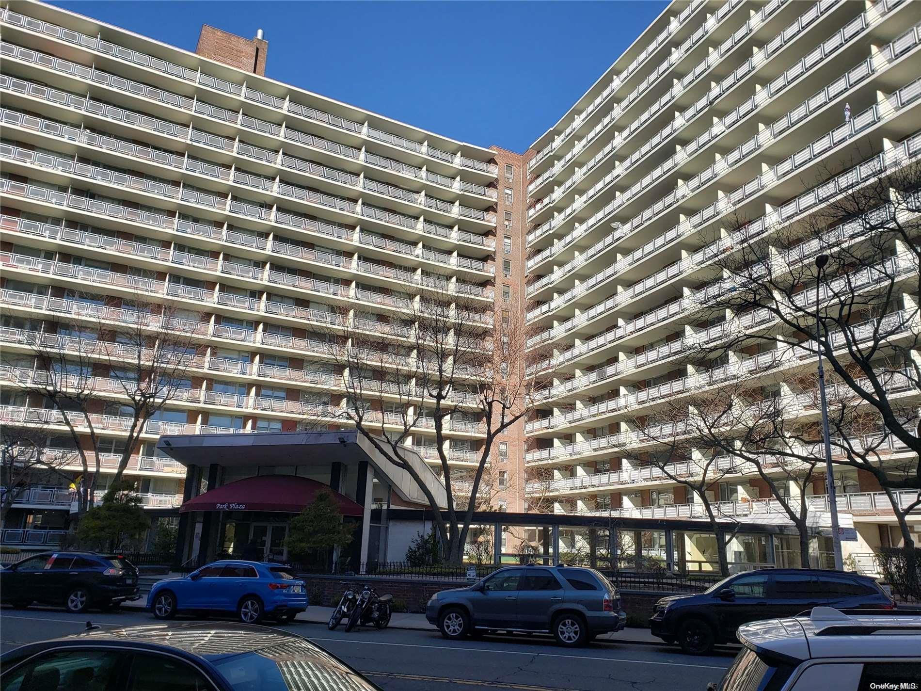 61-25 97th Street Unit: 4C
