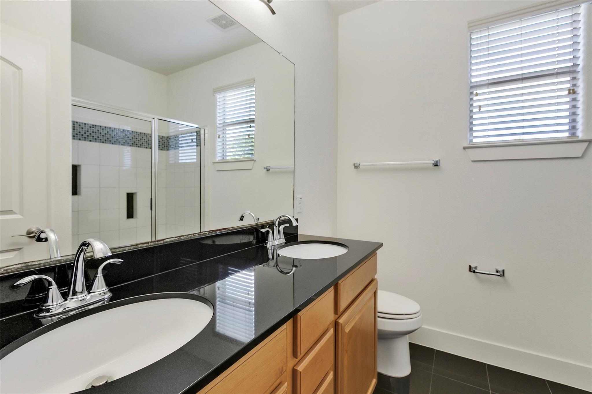 13420 Lyndhurst ST # 308