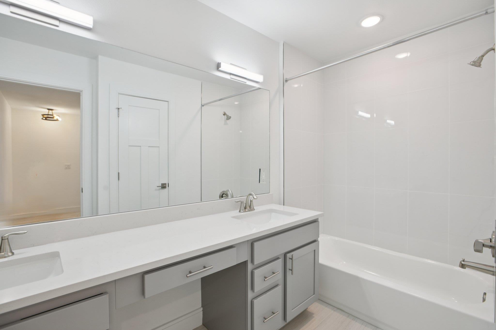 15844 A S Great Oaks DR