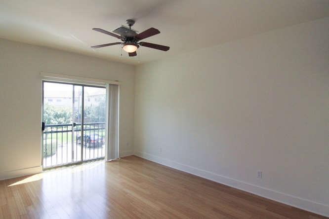 13420 Lyndhurst ST # 303 Unit: 401, 408, 303
