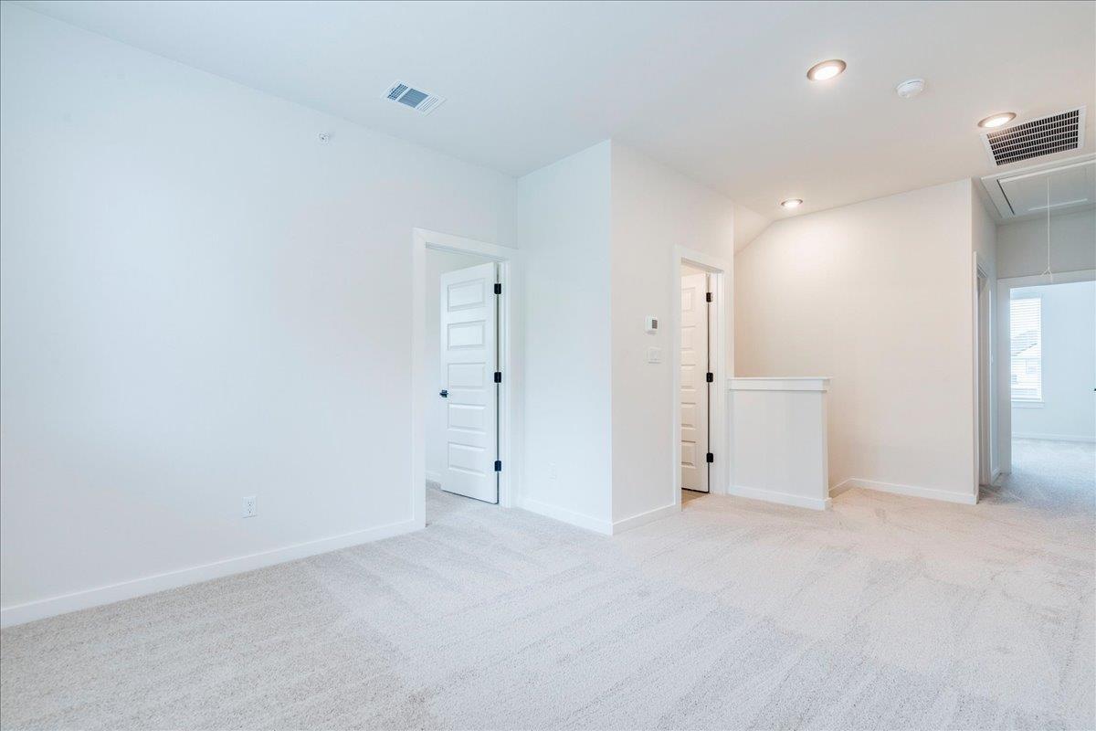 2600 Gattis School Road # 1006