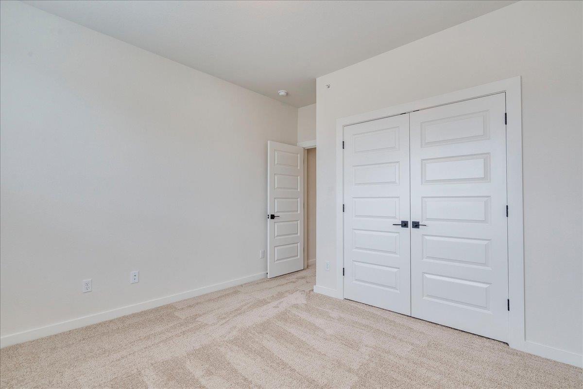 2600 Gattis School Road # 1006