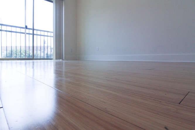 13420 Lyndhurst ST # 402