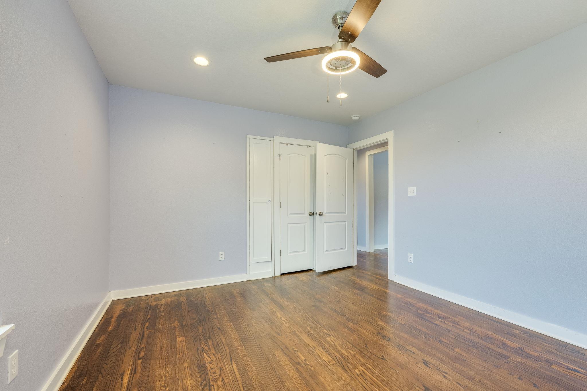 514 Marlin ST, McDade