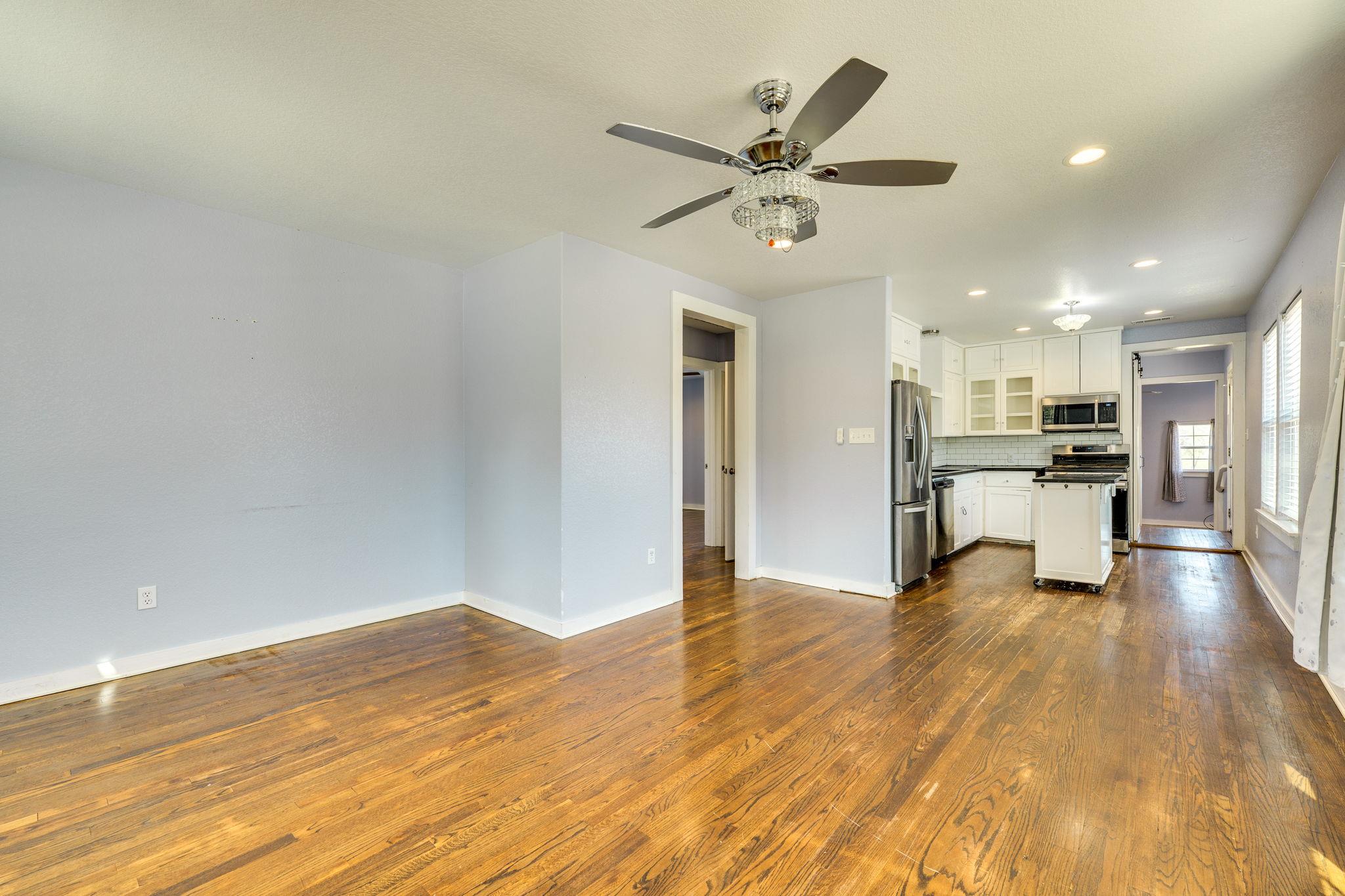 514 Marlin ST, McDade
