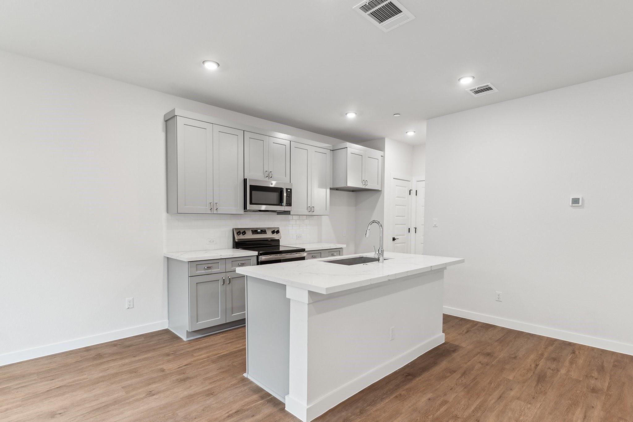 2600 Gattis School RD # 1003