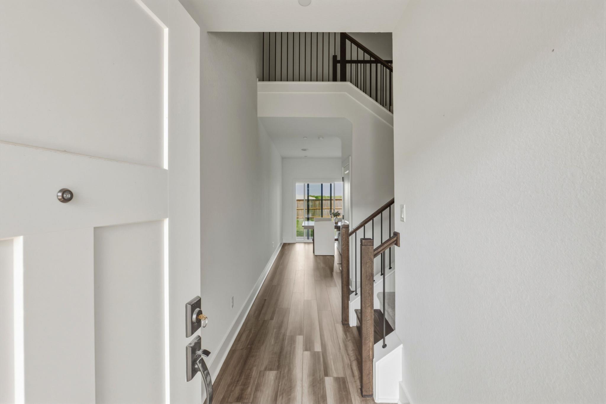 2576 Jack Nora WAY