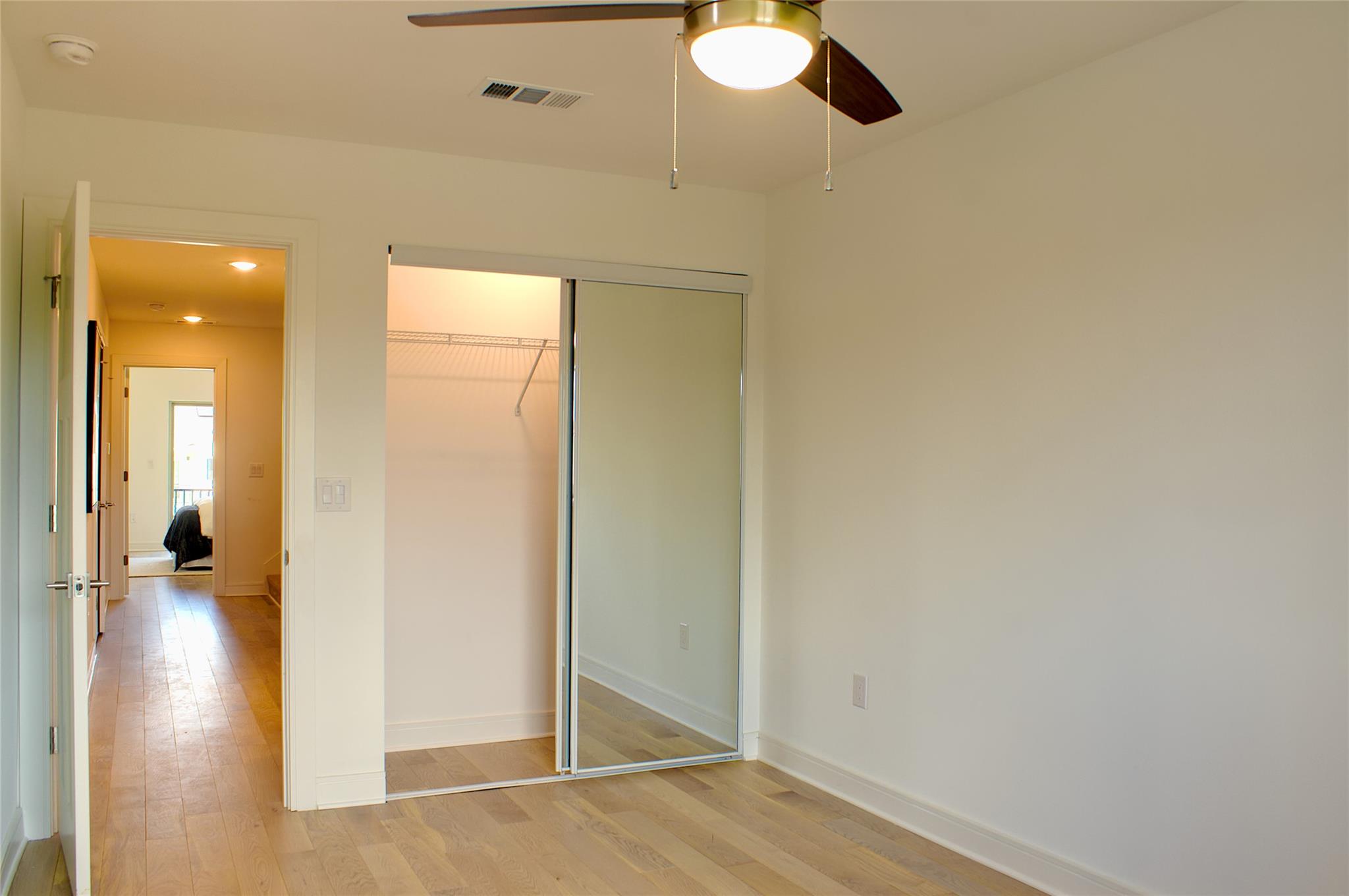 204 Tesla CIR, Austin