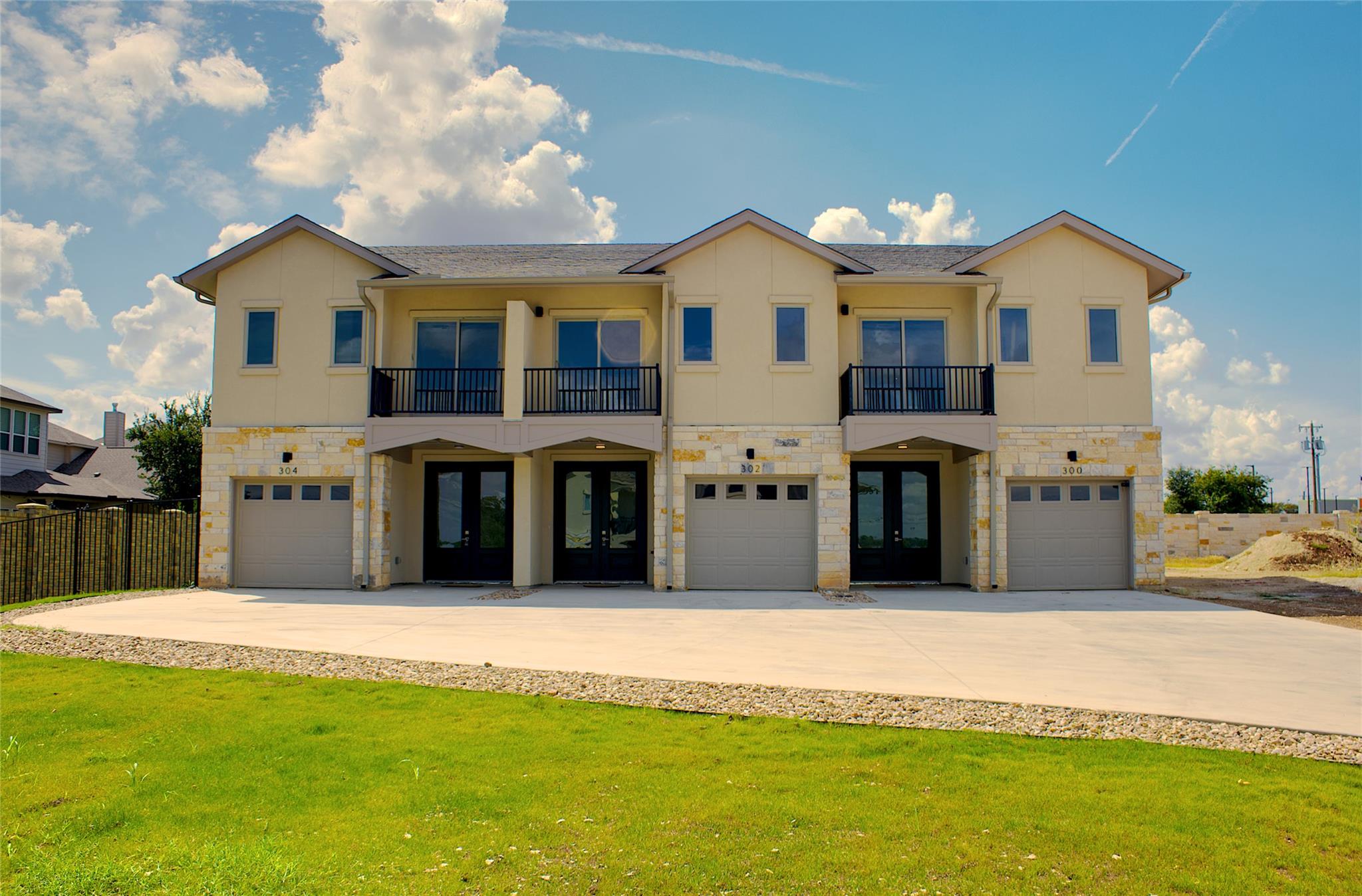 204 Tesla CIR, Austin