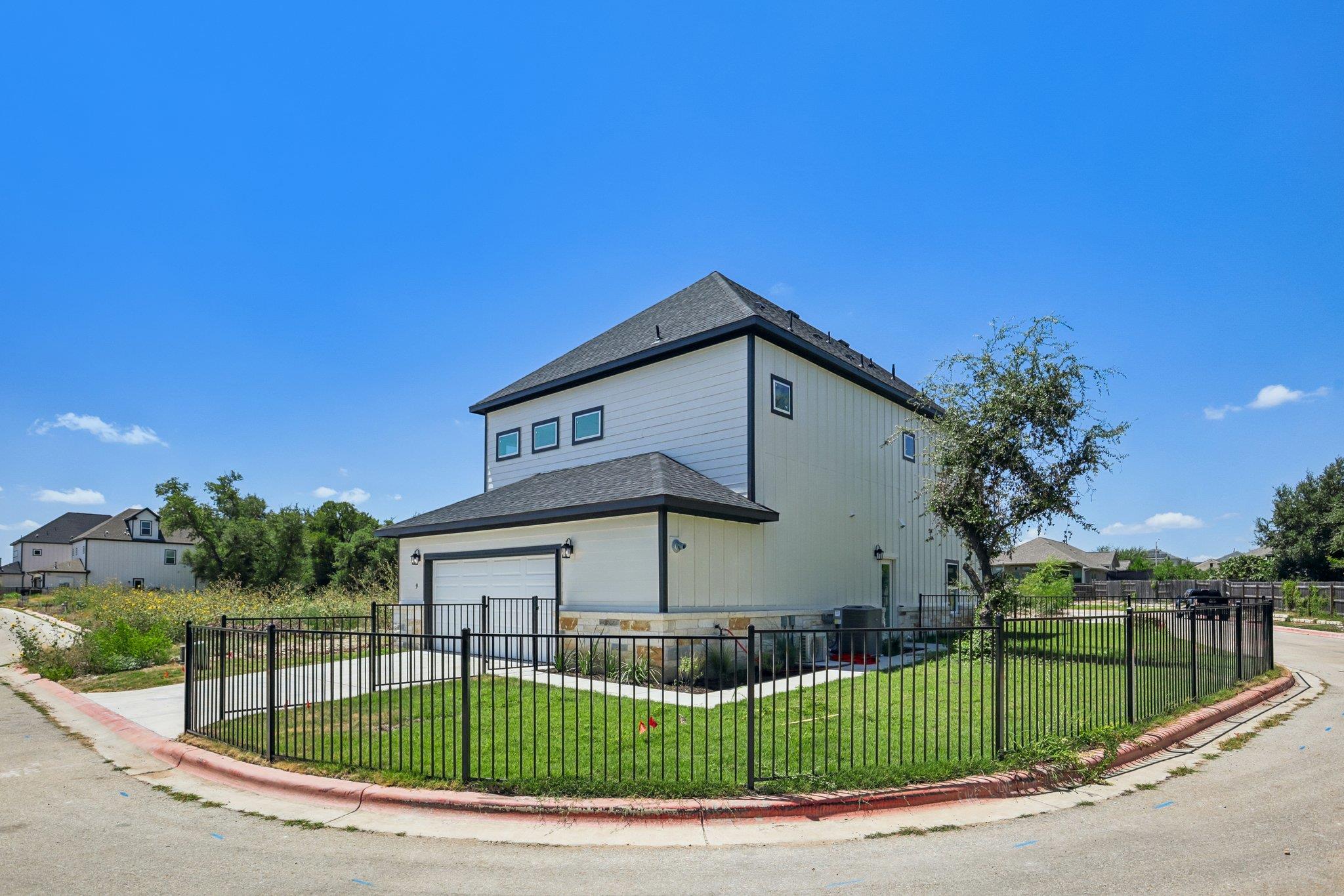 1301 Low Branch LN # 9