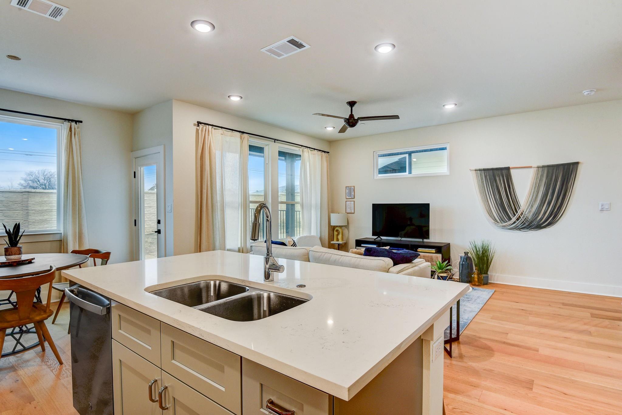 2600 Gattis School RD # 1104