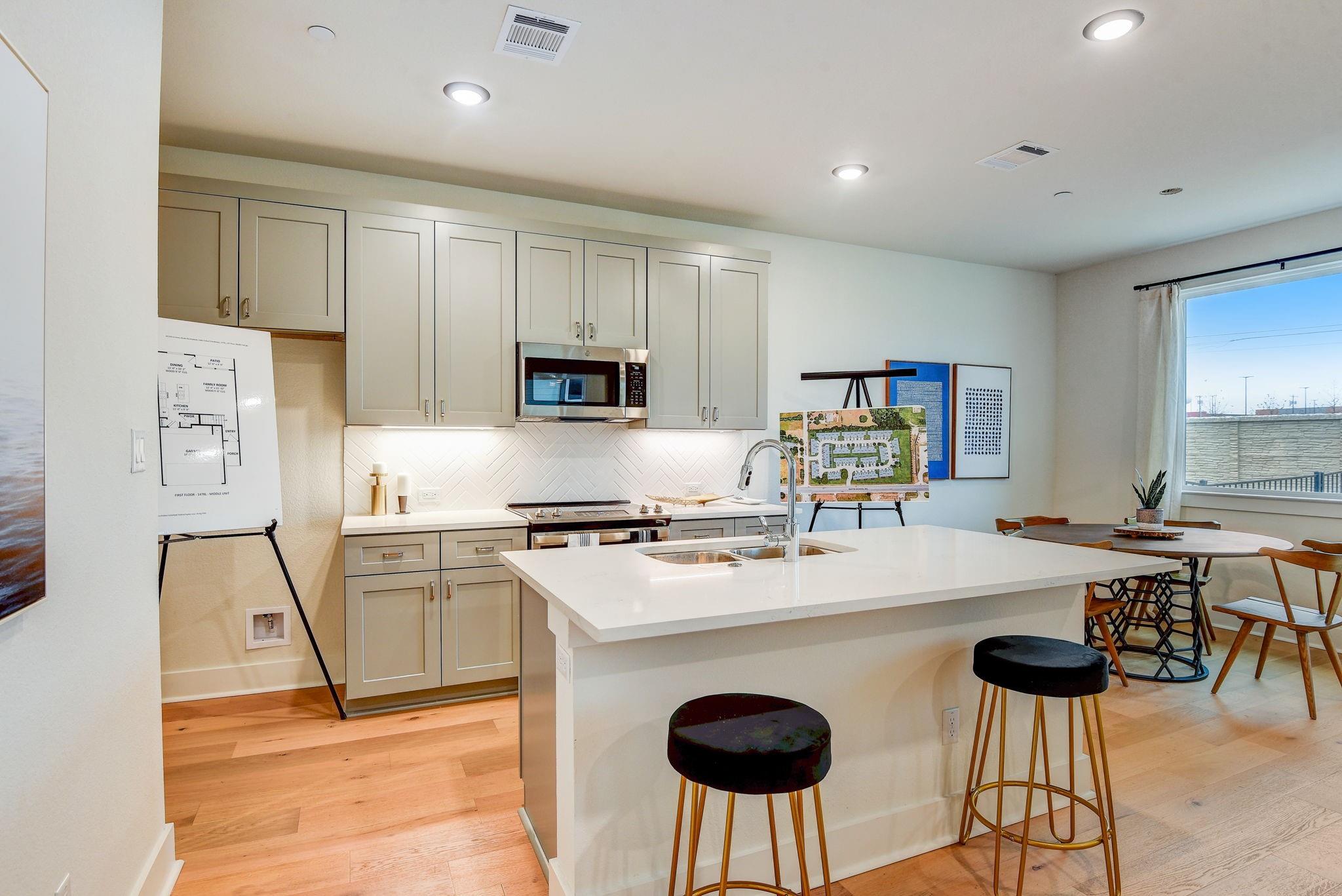 2600 Gattis School RD # 1104