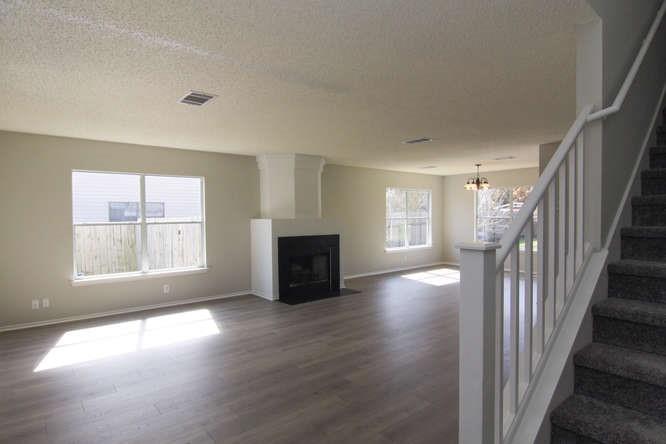 12912 Latchwood LN