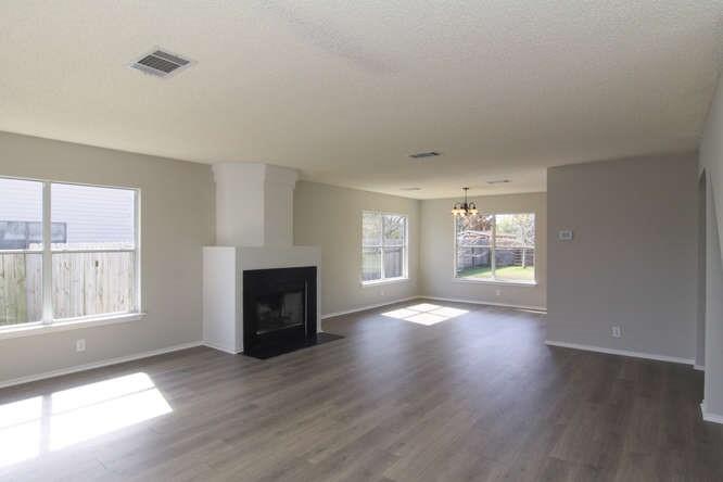 12912 Latchwood LN