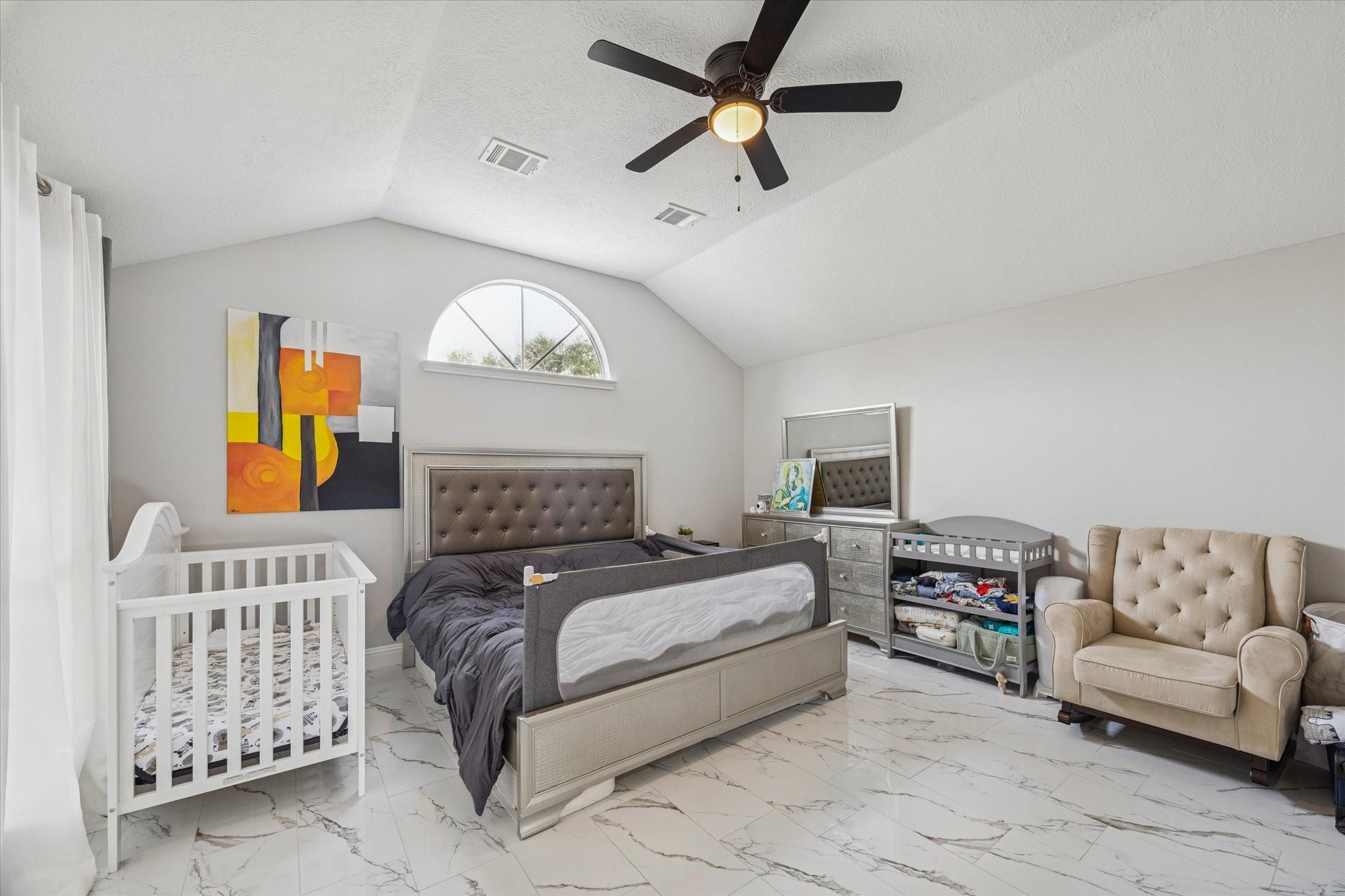11306 Avon Place