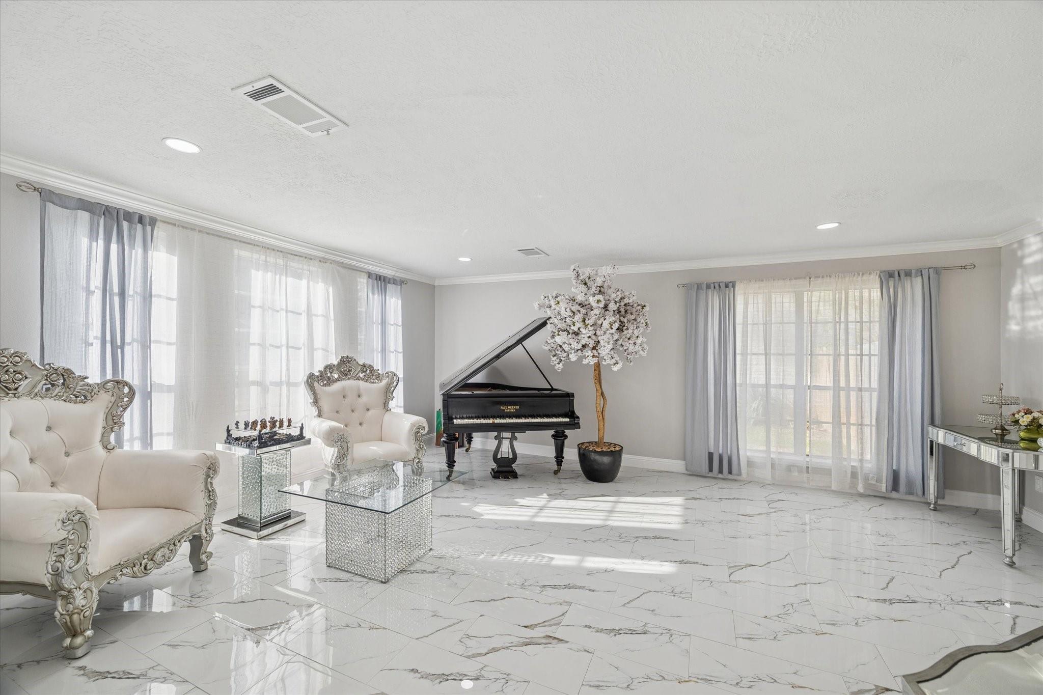 11306 Avon Place