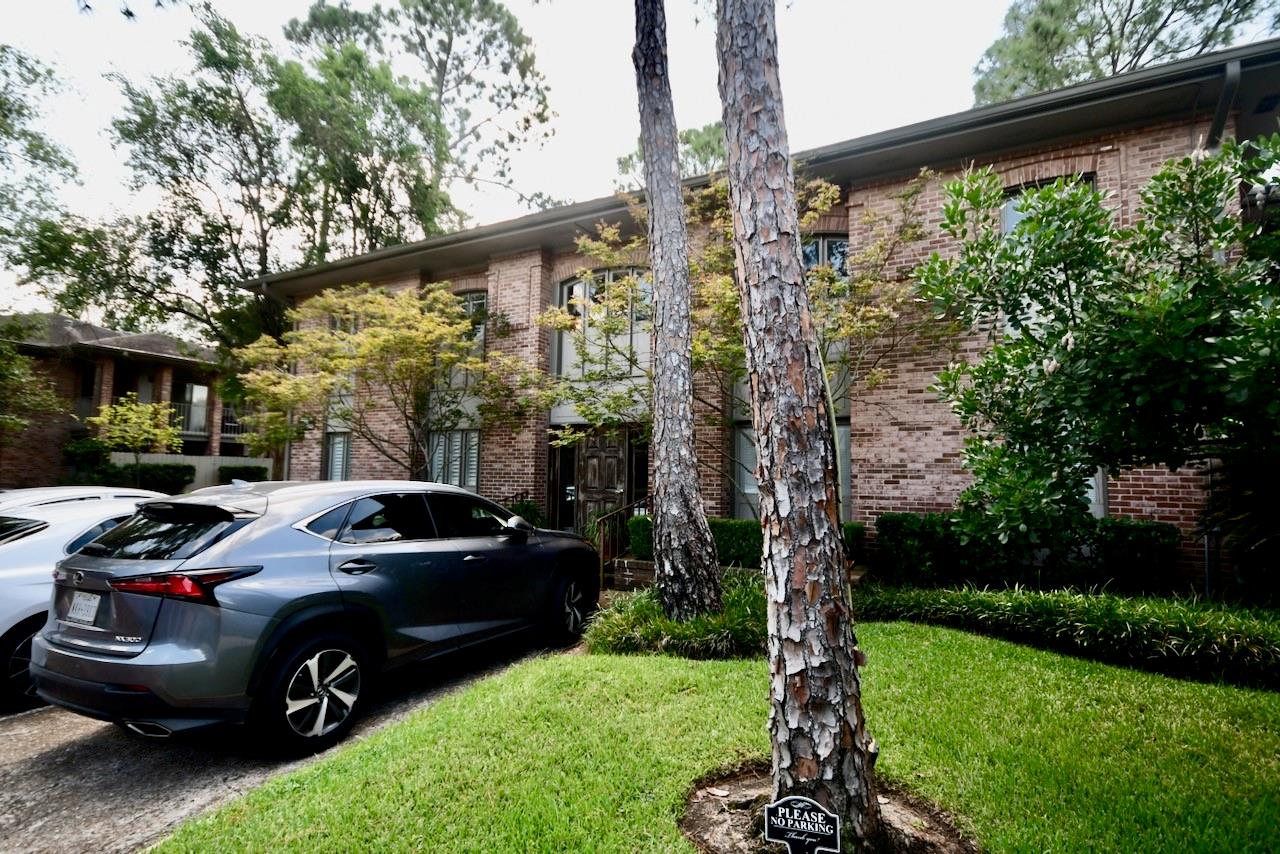 6443 Bayou Glen Road