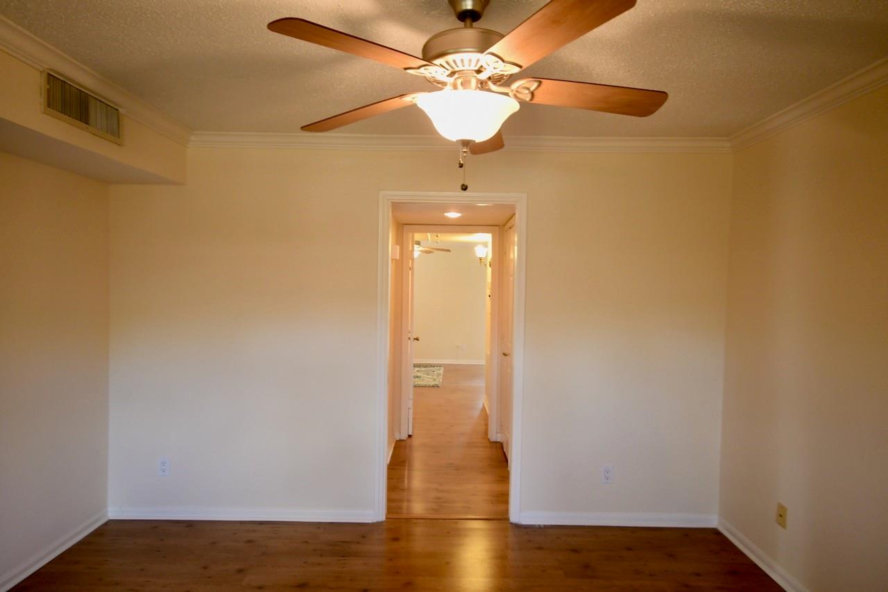 6443 Bayou Glen Road