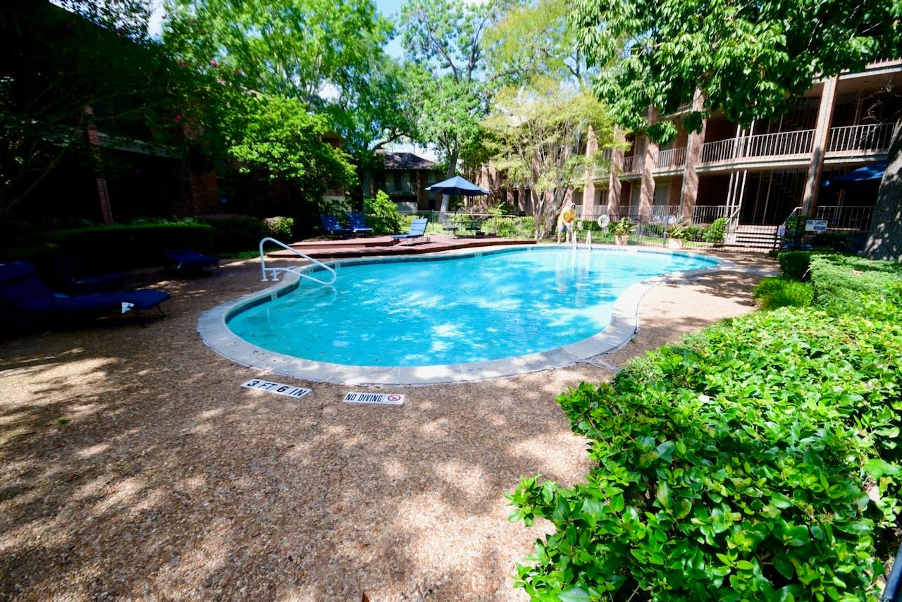 6443 Bayou Glen Road