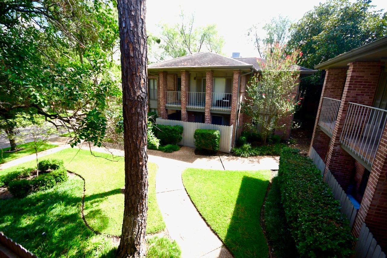 6443 Bayou Glen Road