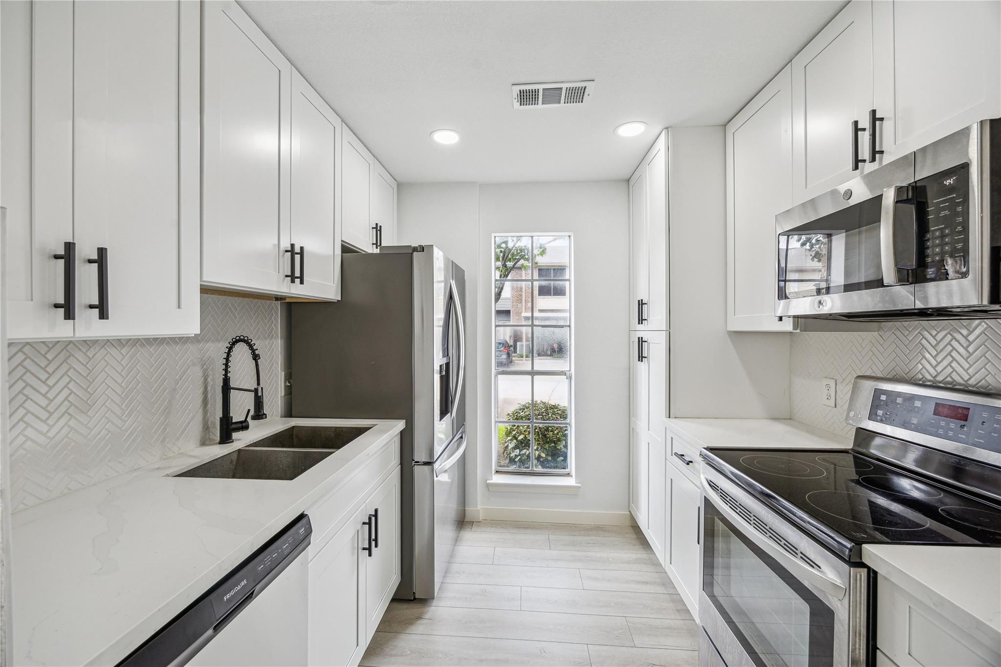 11201 Lynbrook Drive # 2802
