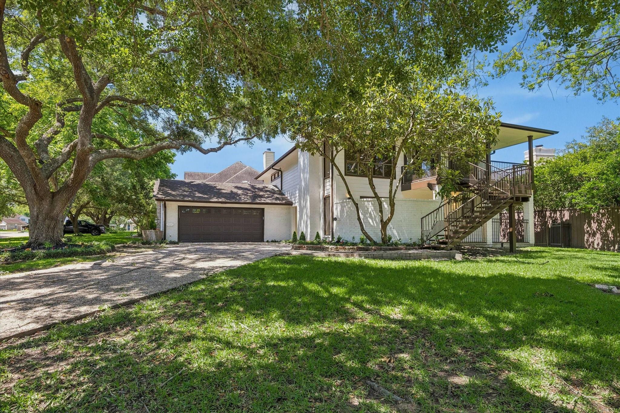 190 Dawns Edge Drive