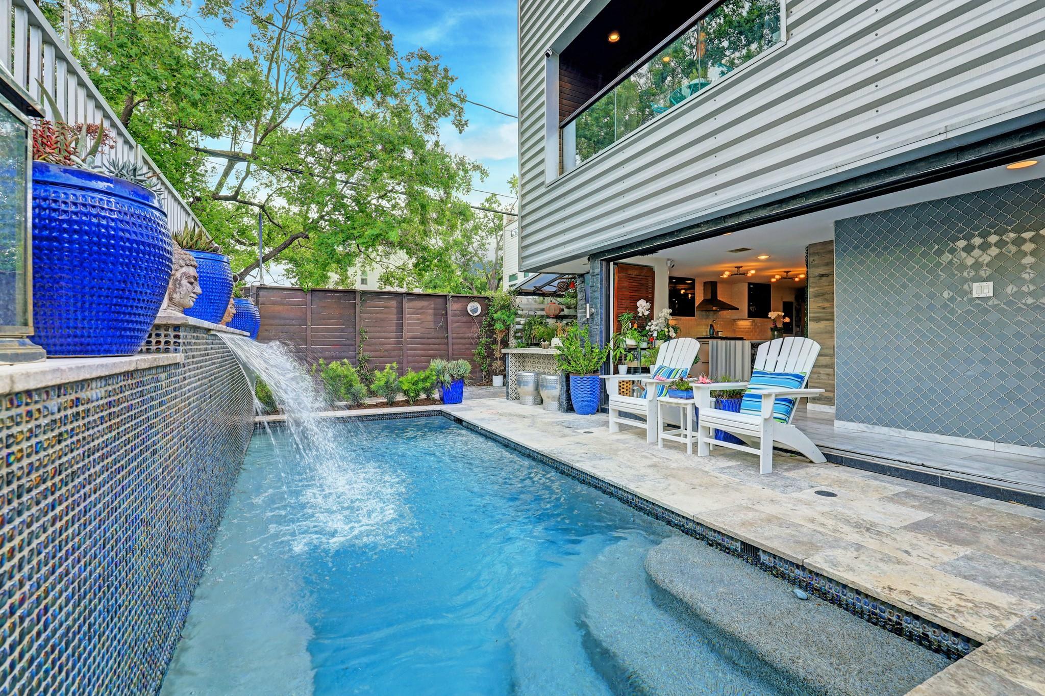 1306 Eberhard Street
