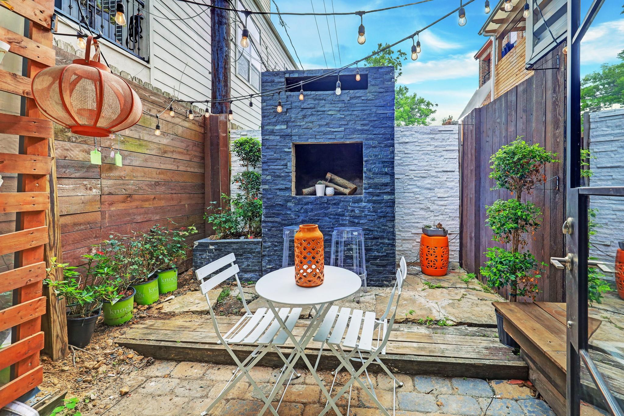 1306 Eberhard Street