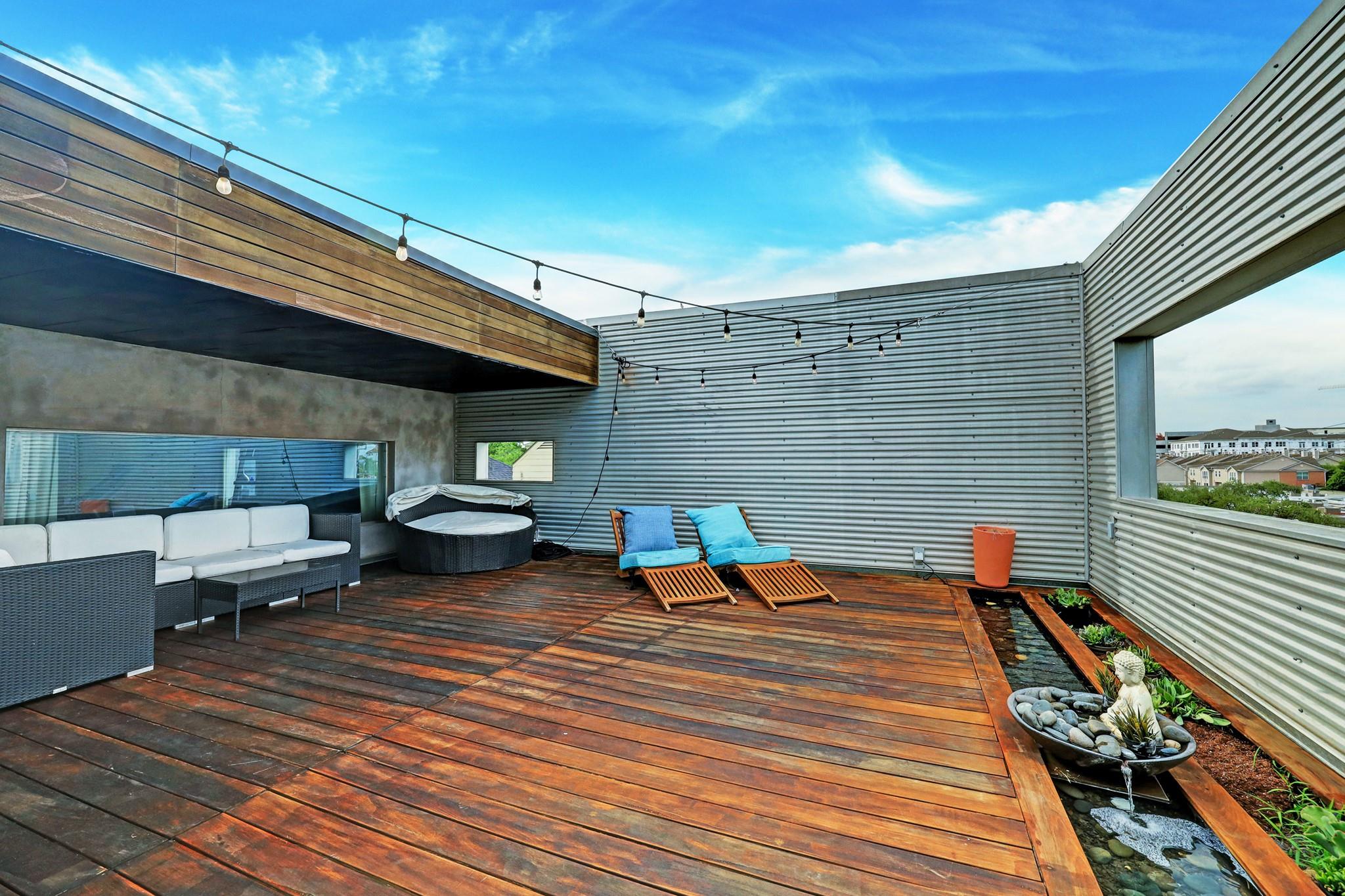 1306 Eberhard Street