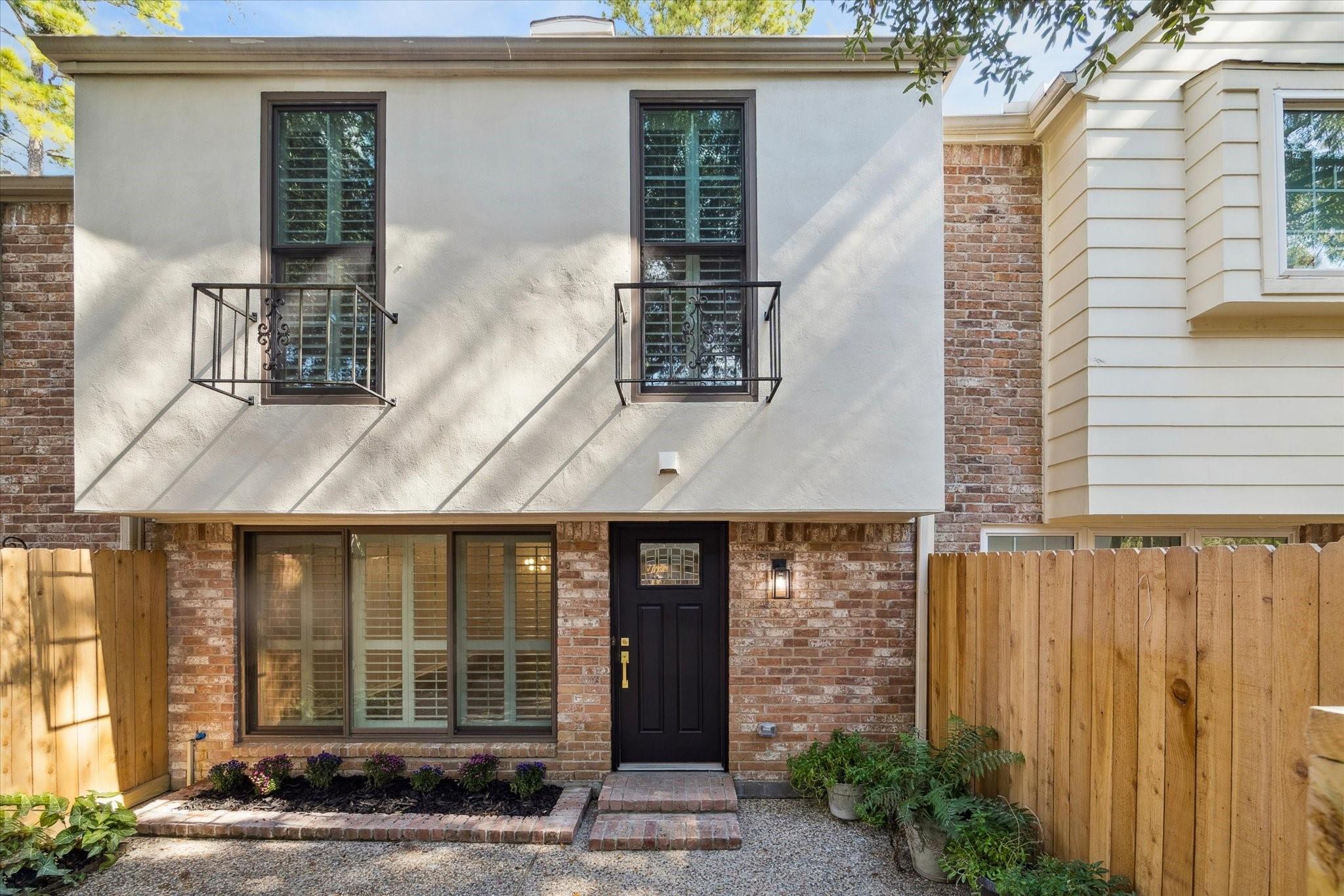 903 Wax Myrtle Lane