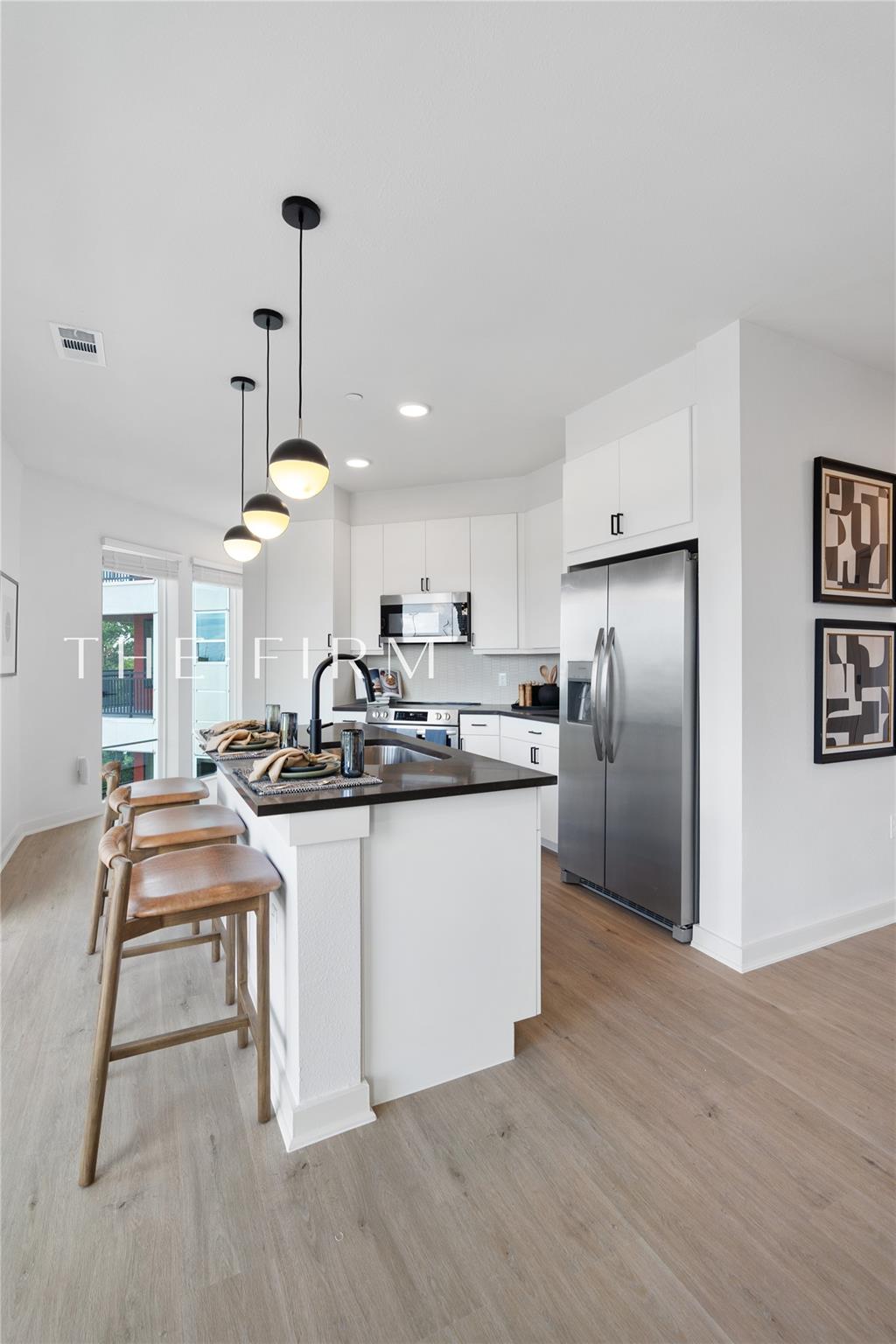 3001 W 11th Street # 575