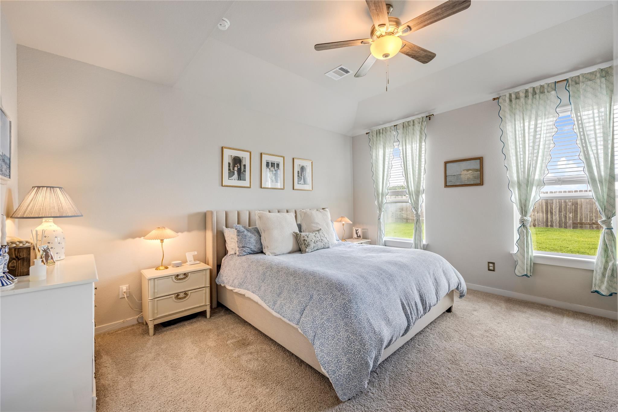 11822 Maple Oak Drive