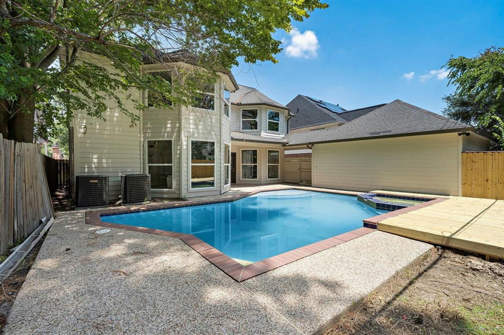 8002 Oxfordshire Drive