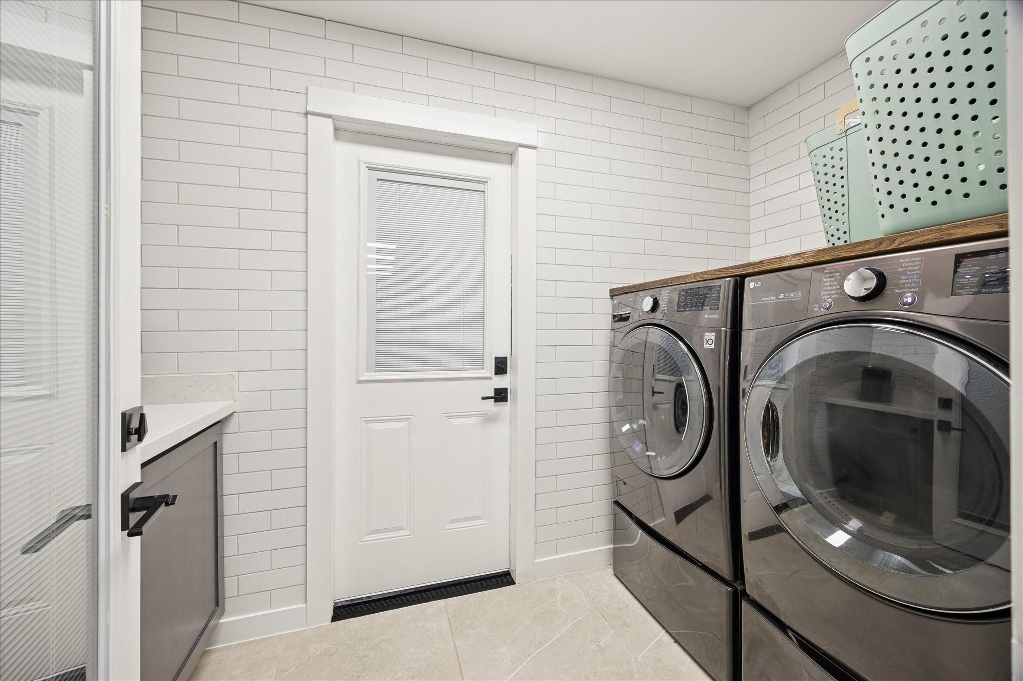 5611 Water Leaf Lane