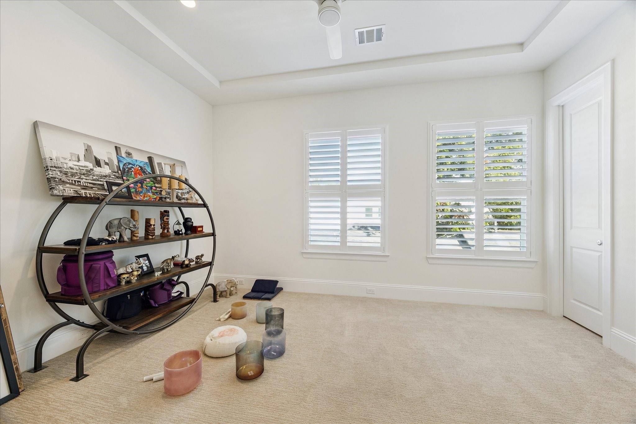 531 W 27th Street
