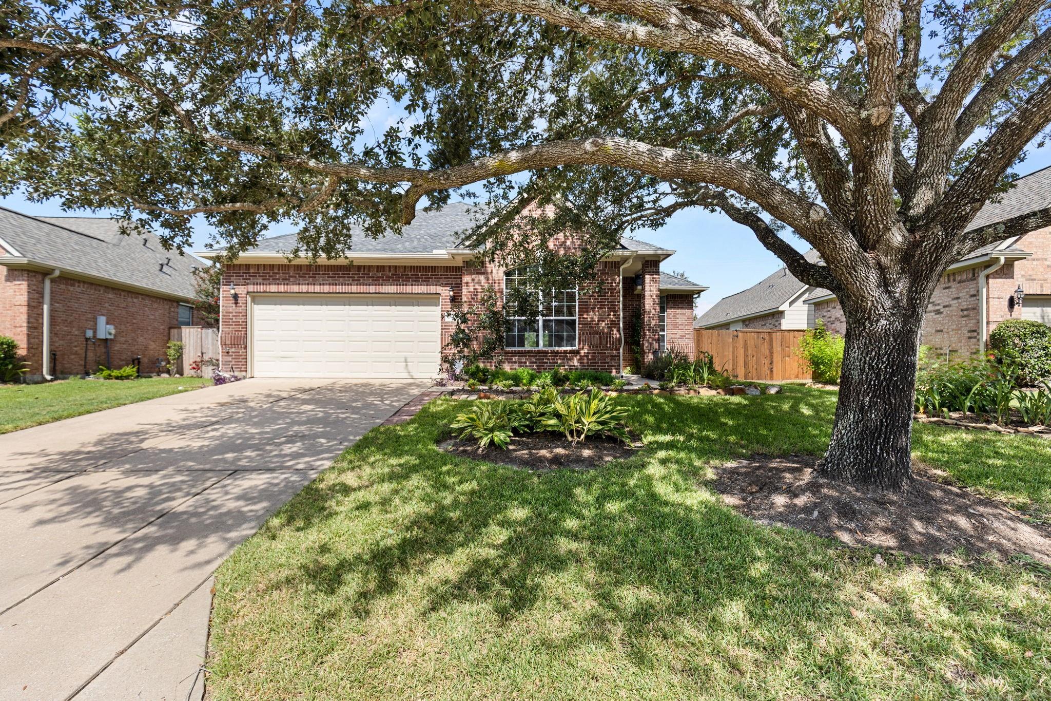 2404 S Venice Drive