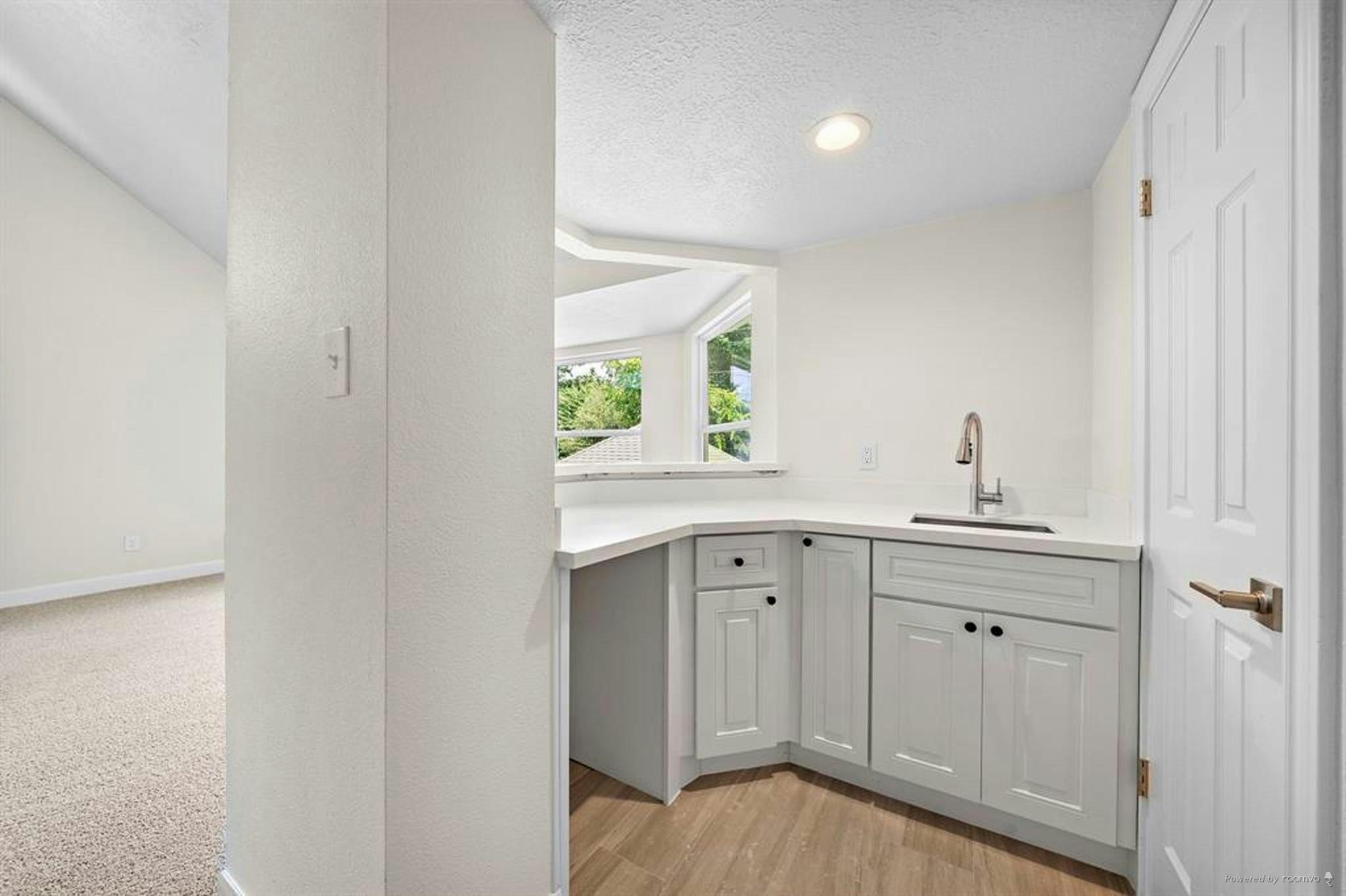 8002 Oxfordshire Drive