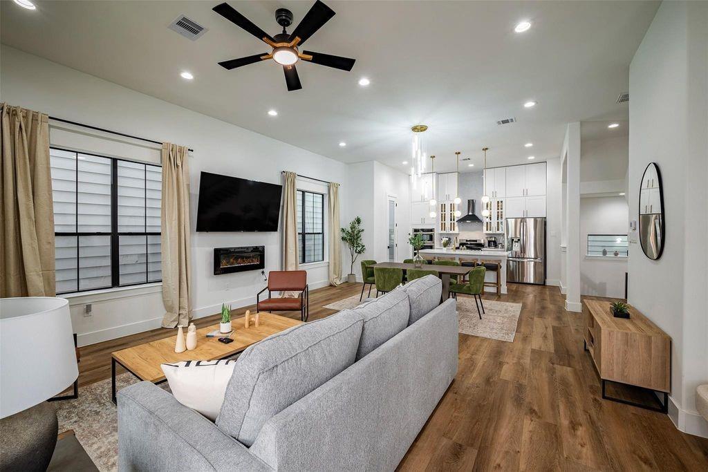 1305 E 27th Street # B