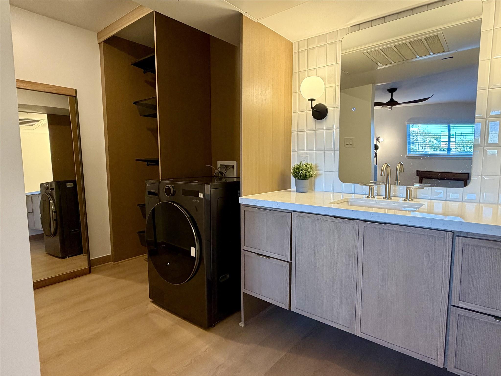 1901 Richmond Avenue # 21