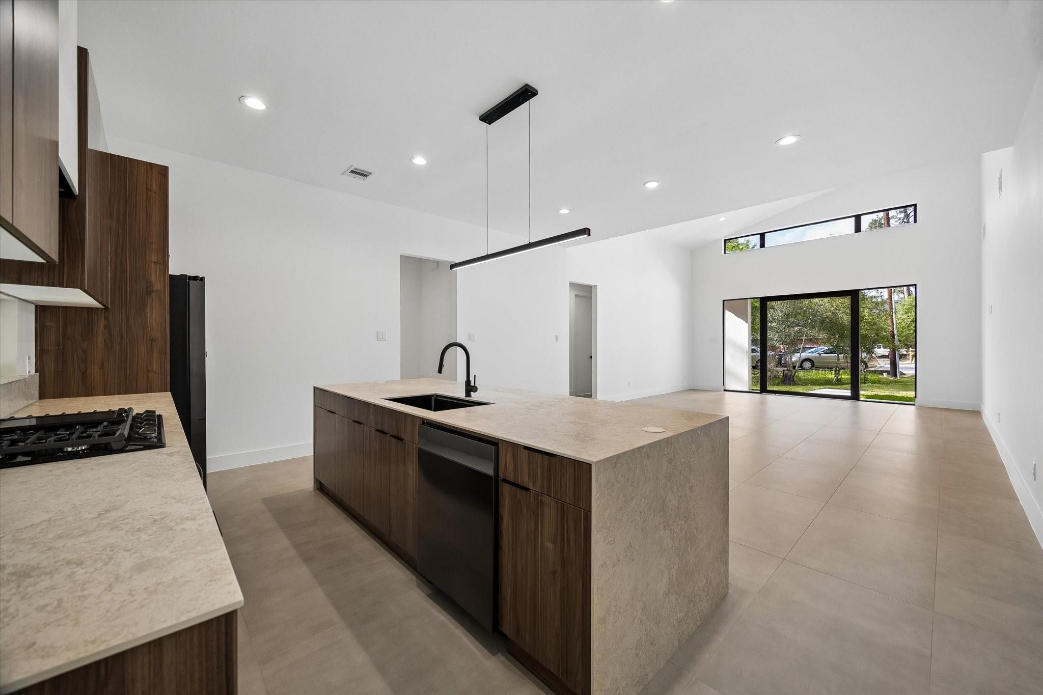 10943 Mockingbird Place