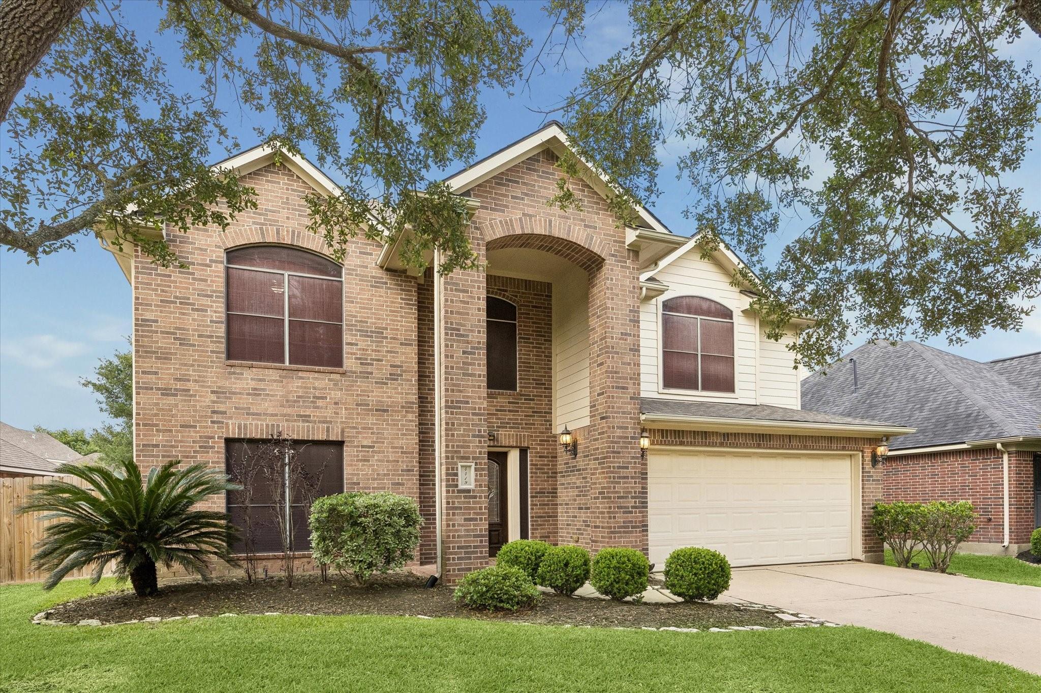 4419 Desert Cliff Ct Court