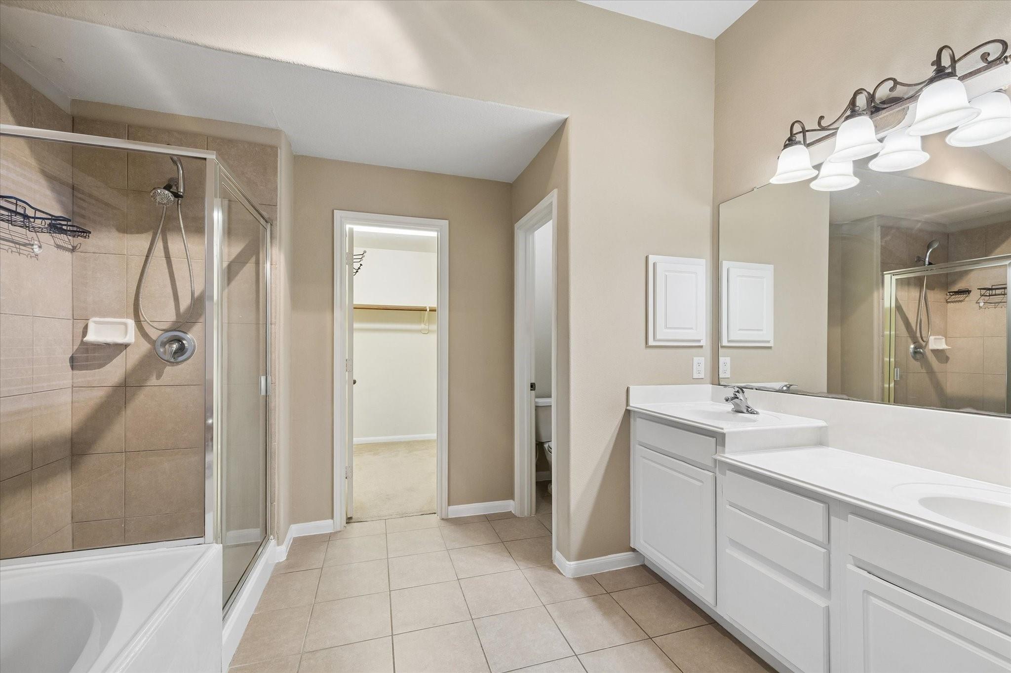 4419 Desert Cliff Ct Court