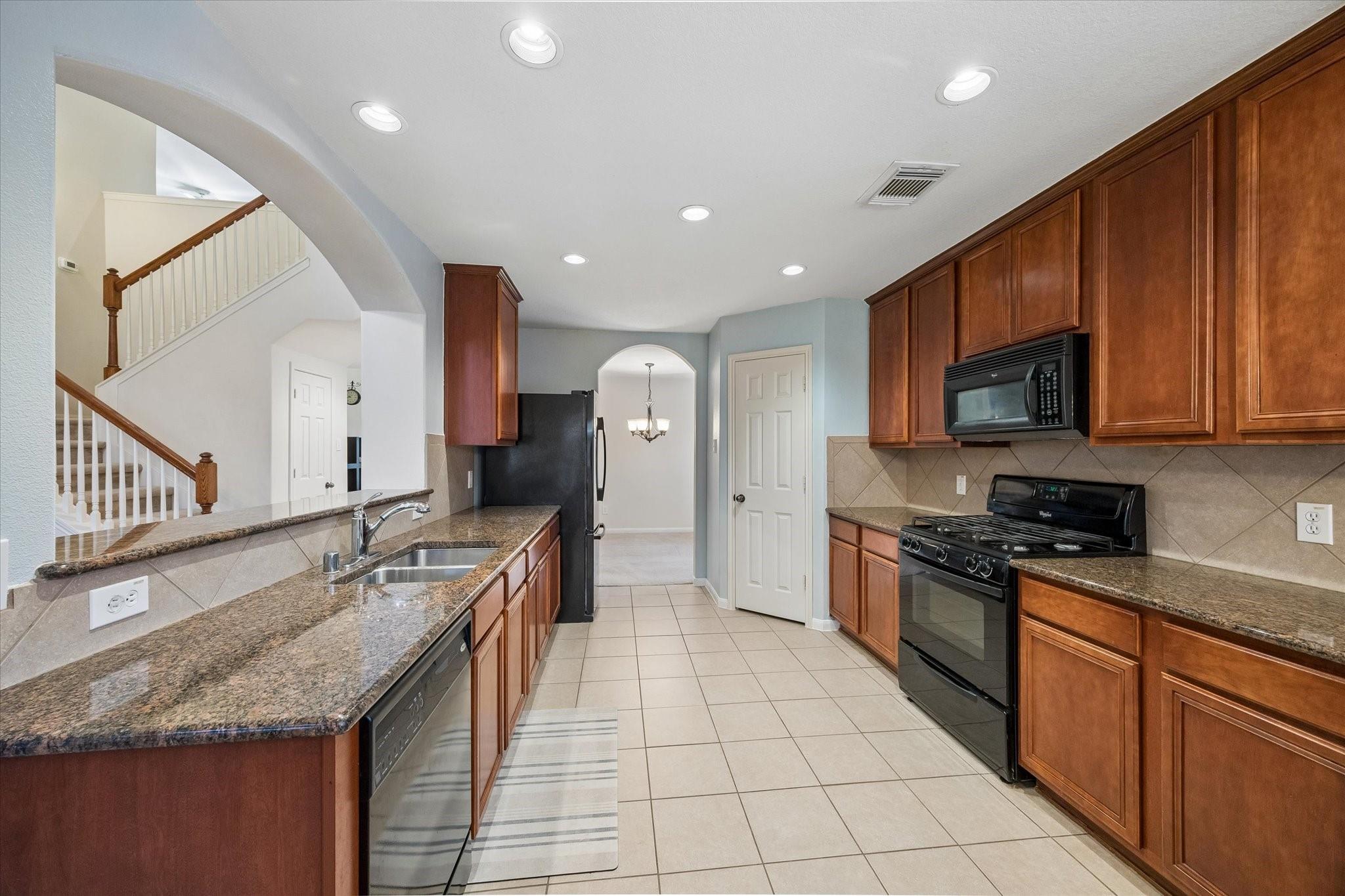 4419 Desert Cliff Ct Court