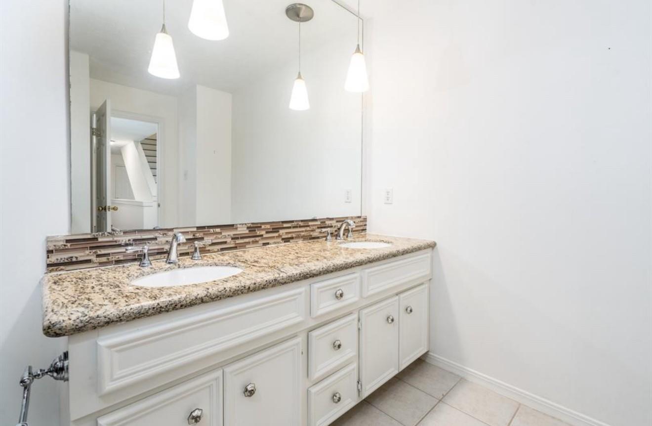 14207 Vista Mar Circle