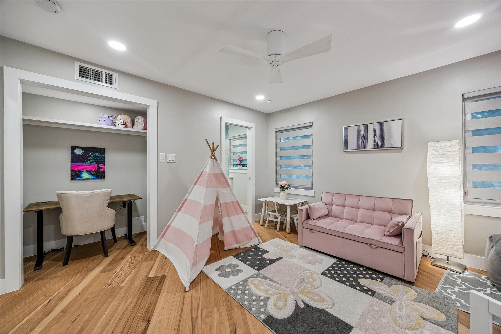 8518 Westview Drive