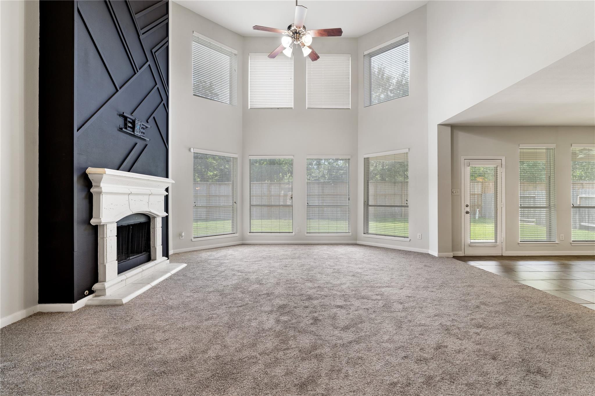 25827 Austin Springs