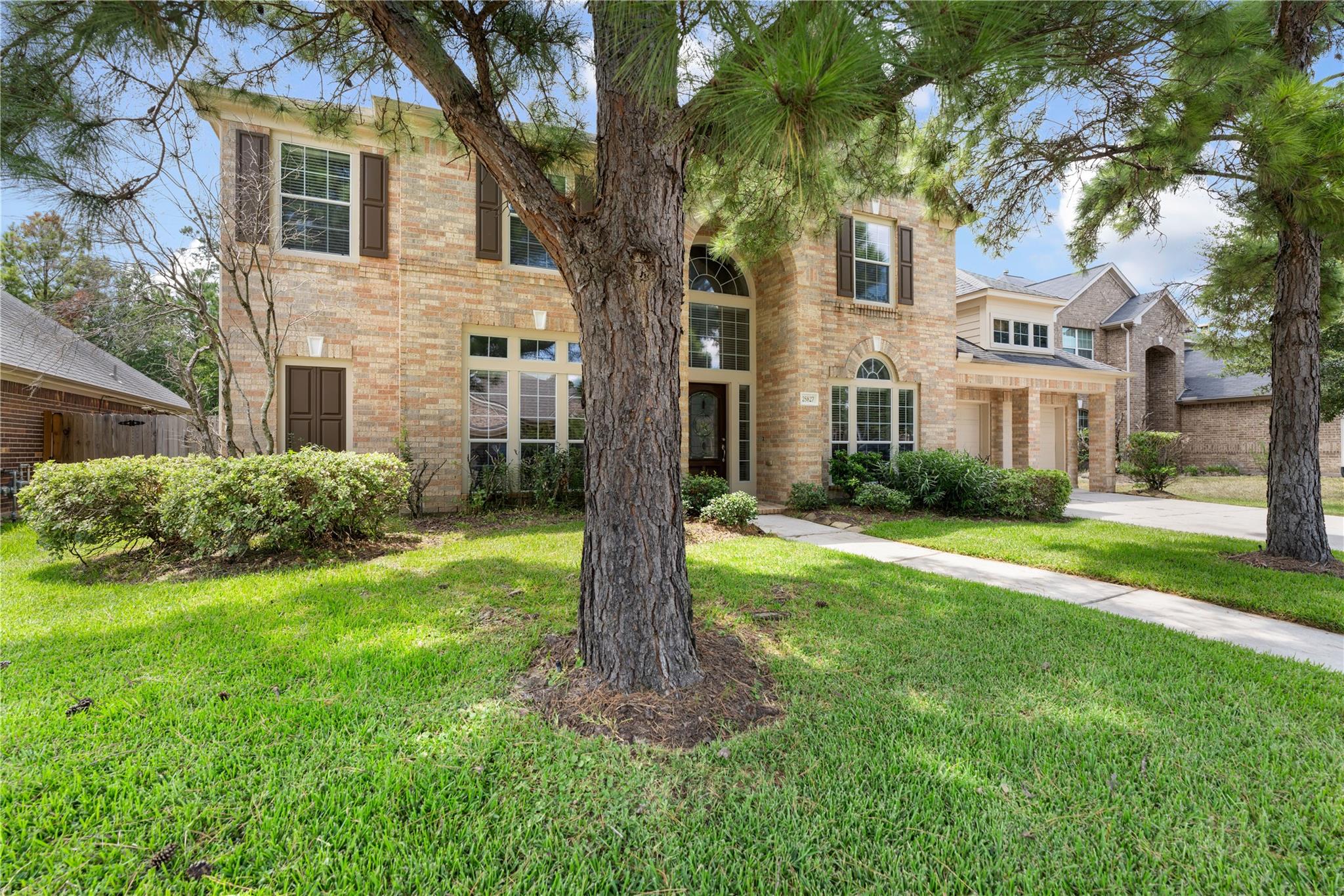 25827 Austin Springs