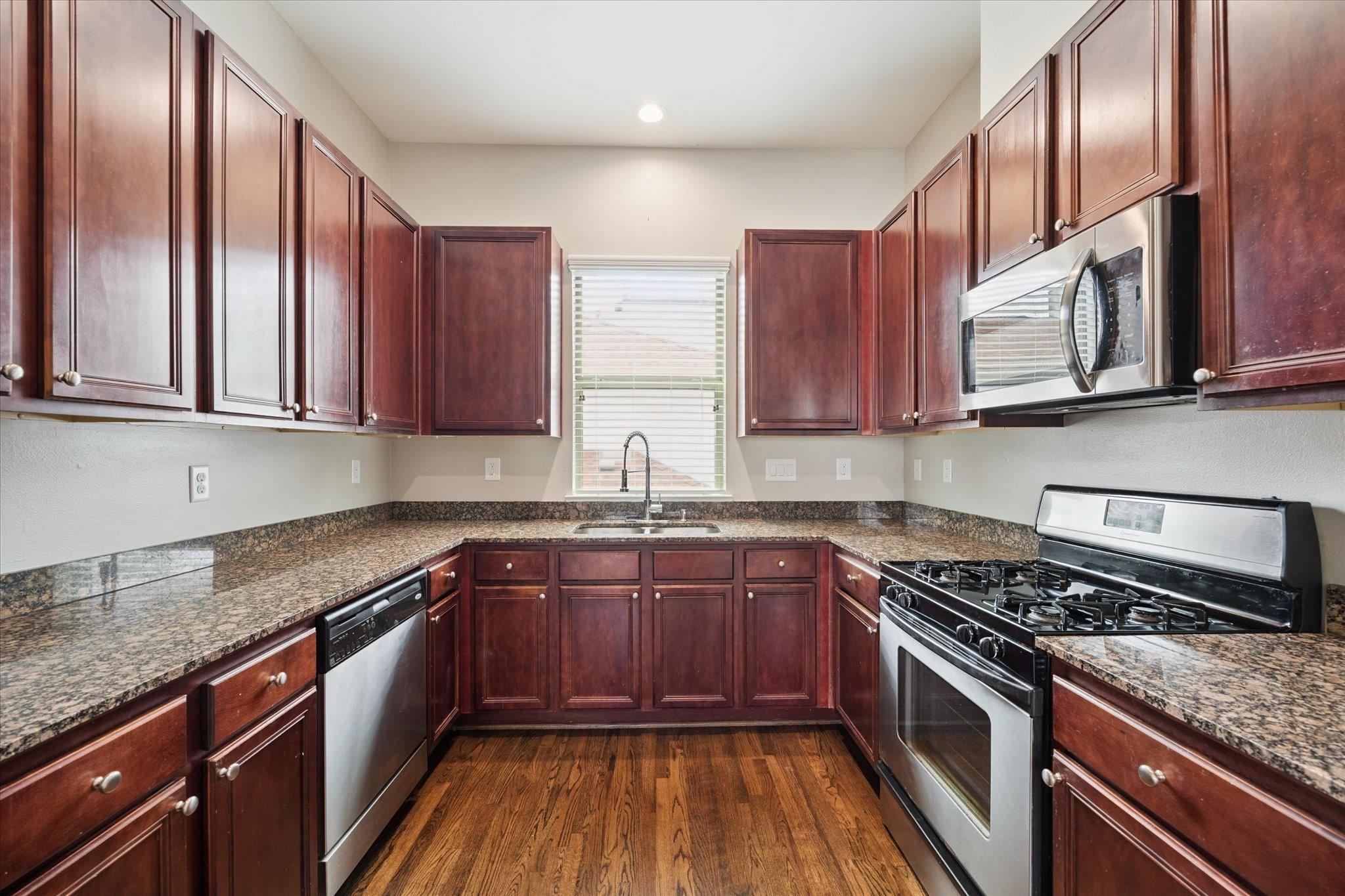1761 W 24th Street