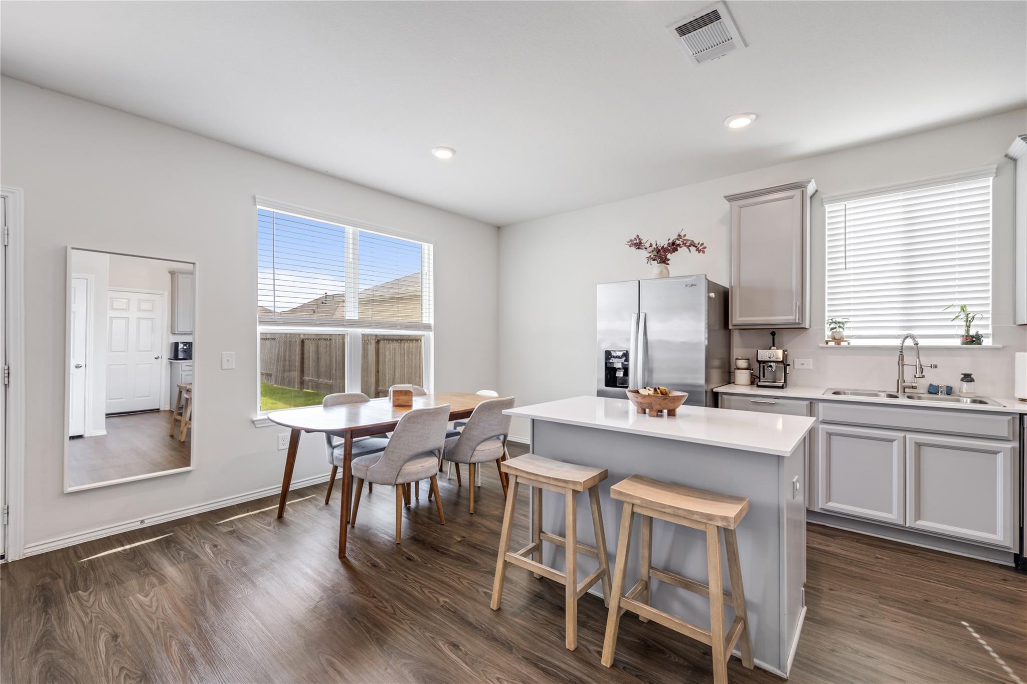 25415 Rock Spur Trail